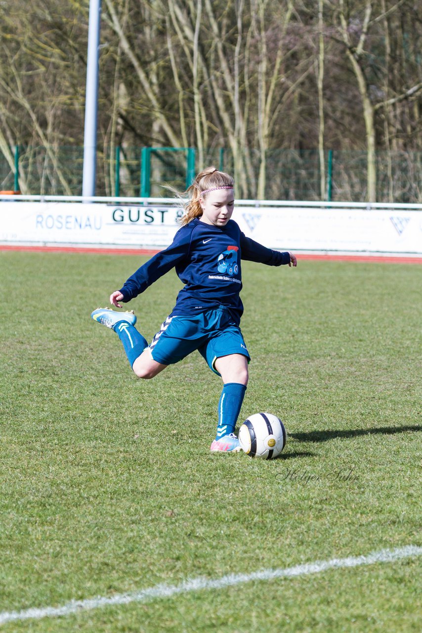 Bild 69 - B-Juniorinnen VfL Oldesloe - Krummesser SV _ Ergebnis: 4:0